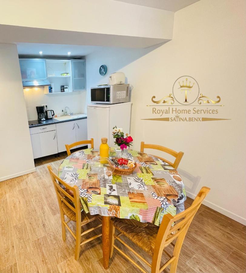 Le Jardin Croix Roussien Apartment Лион Екстериор снимка
