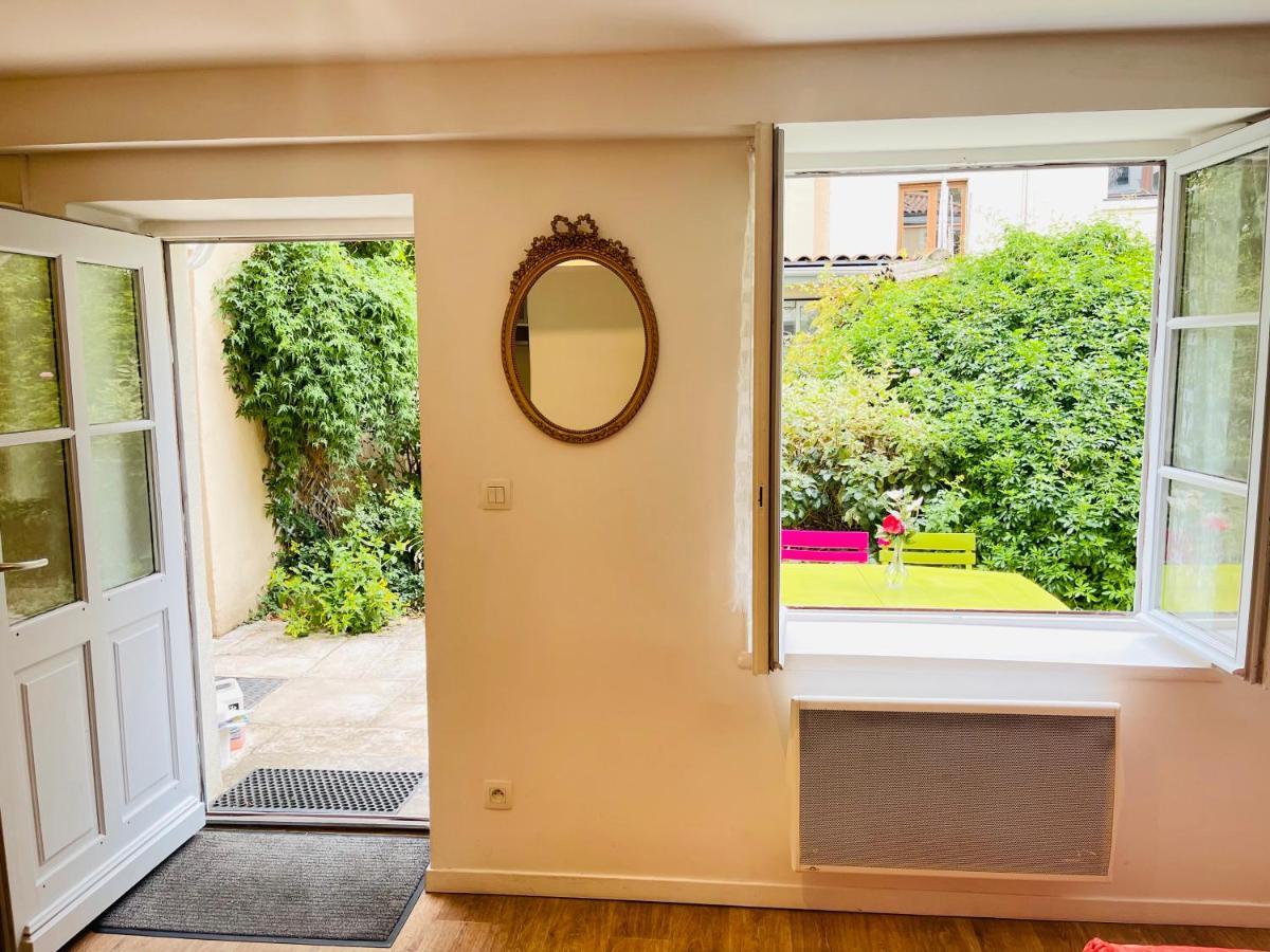 Le Jardin Croix Roussien Apartment Лион Екстериор снимка