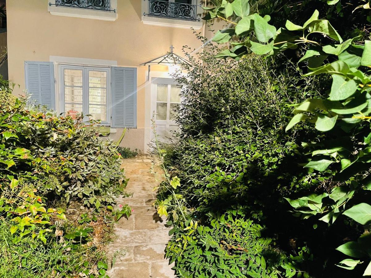 Le Jardin Croix Roussien Apartment Лион Екстериор снимка